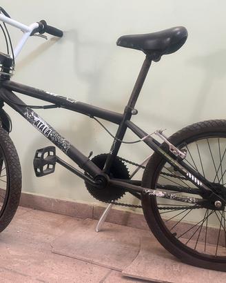 Bici atala bmx