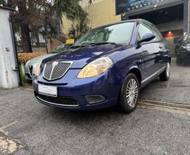 Lancia Ypsilon 1.2 Oro Giallo Ypsilon 1.2 Modamila