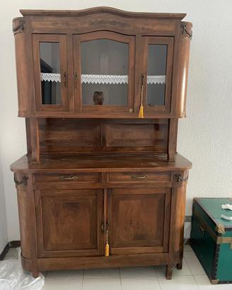 Credenza alta