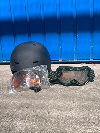 Casco snowboard con maschera e 2 lenti