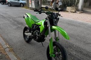 kavasaki kx 250 4t  motard