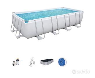 Piscina fuori terra completa di accessori