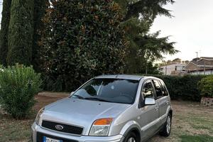 Ford Fusion 1.6 TDCi 5p. Collection