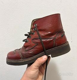 Stivaletti Solezum vintage in pelle rossa