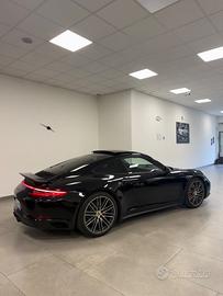 Porsche 911 3.0 Carrera 4S Coupé