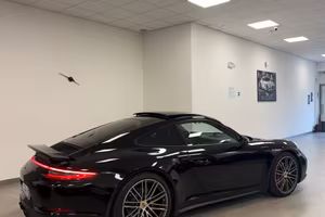 Porsche 911 3.0 Carrera 4S Coupé