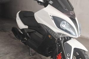 Scooter Kymco T7 - Perfette condizioni