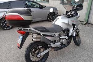 Honda Transalp 650 del 2006