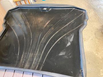VASCA ANTISCIVOLO PER BMW
