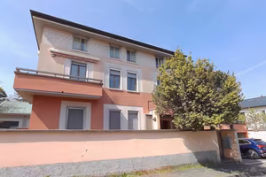 Bilocale con posto auto a Vimercate