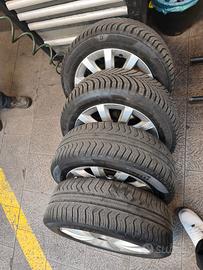 Gomme e Cerchi in Lega Mercedes r16