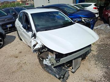 PEUGEOT 208 ALLURE SINISTRATA 2024
