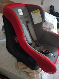 Seggiolino auto + marsupio in omaggio
