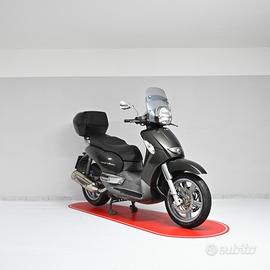Aprilia Scarabeo 400 ABS