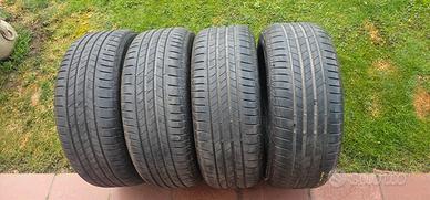 4 gomme 225 55 17 97 W BRIGISTONE CON 500 KM