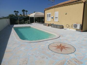 Piscina autoportante in vetroresina 3.40x8.50