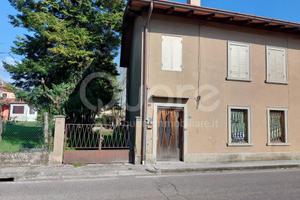 Casa in linea - Pasian di Prato