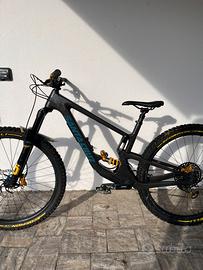 Santa Cruz Hightower 2022