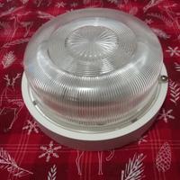 Lampada nuova da esterno o sopraporta x condominio