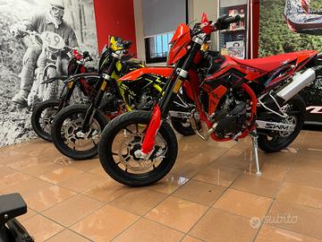 Swm SM 125 R 2025
