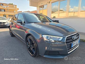 Audi A3 SPB 30 TDI Business Advanced