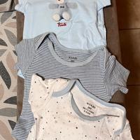 Abbigliamento bimbo 3/6 mesi