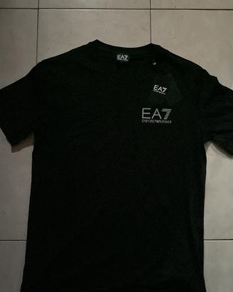 T-shirt EA7 Emporio Armani nera originale