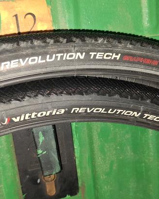 Coppia copertoni Vittoria revolution tech 38x700 