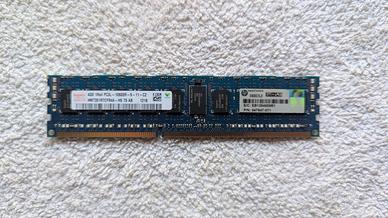 4GB SK Hynix DDR3 RAM module - server