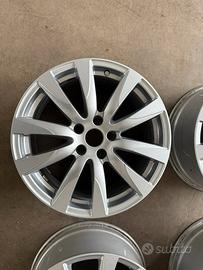 4 CERCHI IN LEGA MASERATI TRATTABILE