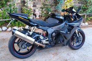 Yamaha r6 