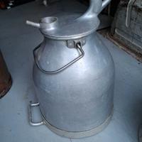 2 bidoni porta latte vintage