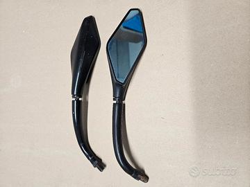 specchietti retrovisori 