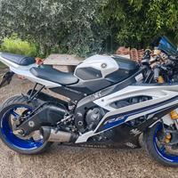 ricambi yamaha r6 2010