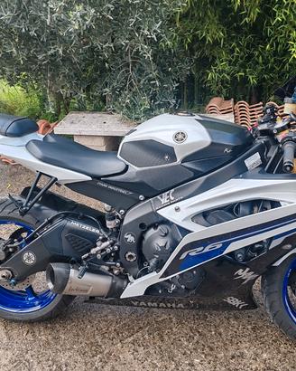 ricambi yamaha r6 2010