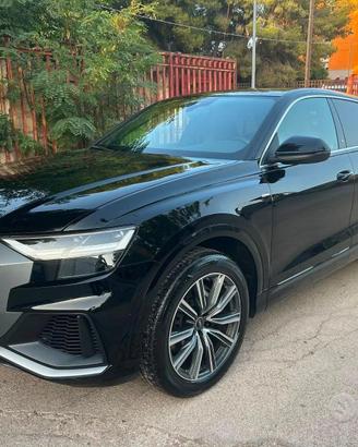 AUDI Q8 45 TDI MILD HYBRID DIESEL