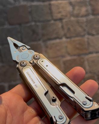 Leatherman Arc