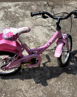 Bicicletta per bambina  età 6 anni