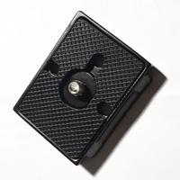 PIASTRA A SGANCIO RAPIDO PER  TESTE MANFROTTO