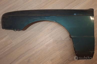 Parafango anteriore sinistro Bmw M3 e30