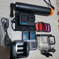GoPro HERO 12 Black con accessori