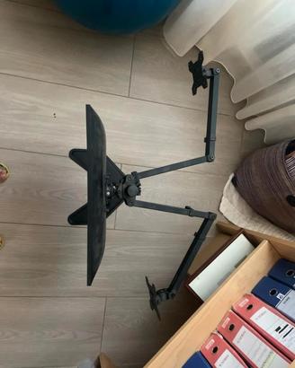 tre bacci per monitor