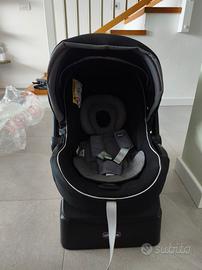 Ovetto Chicco con base per auto