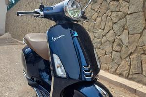 Vespa primavera 2022