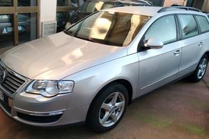 Volkswagen Passat 1.9 TDI/105CV DPF Var. BlueMotio