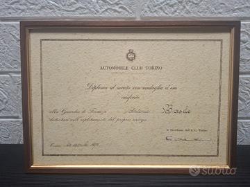 Diploma al merito medaglia oro Guardia Finanza
