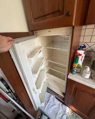 cucina completa stile ristico