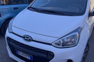 HYUNDAI i10 2ª serie - 2018