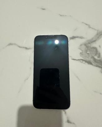 iPhone 16e