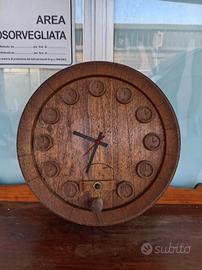 orologio da muro lavorato a mano 